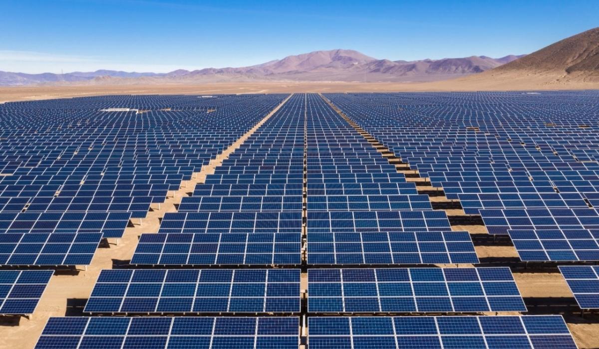 Hitachi Energy helps Qatar transition toward a more sustainable energy future